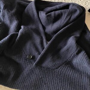 Vince Navy Wool
Hoodie